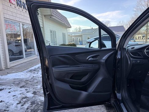 Used 2017 Buick Encore Preferred FWD image 14