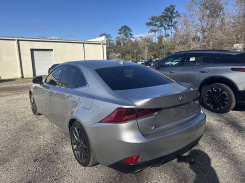 Used 2019 Lexus IS 300 AWD image 3