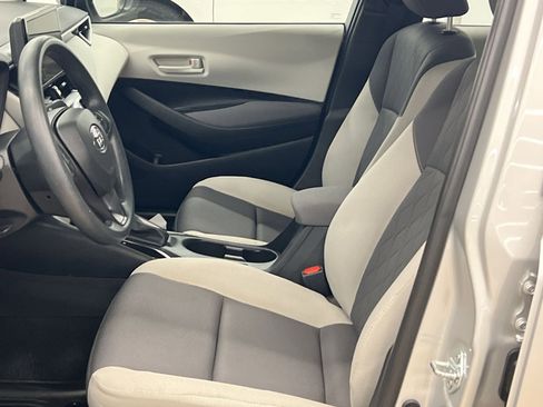 Used 2024 Toyota Corolla LE image 11