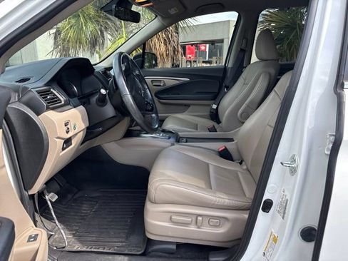 Used 2021 Honda Pilot EX-L image 6