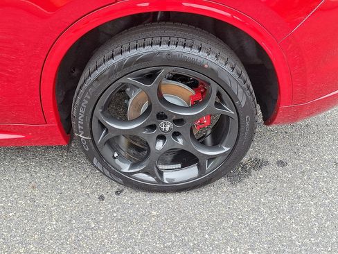 New 2025 Alfa Romeo Stelvio Tributo Italiano w/ Driving Assist Package image 5