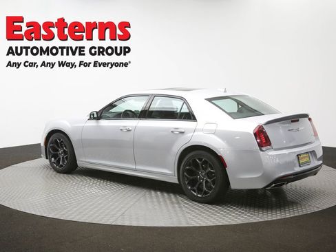 Used 2020 Chrysler 300 S image 65