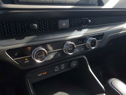 Certified 2025 Honda CR-V EX image 29