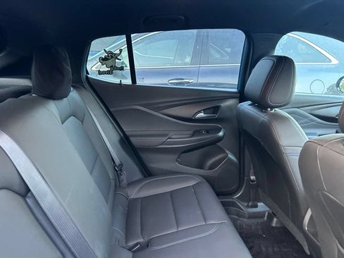 Used 2025 Buick Envista Sport Touring w/ Convenience I Package FWD image 11