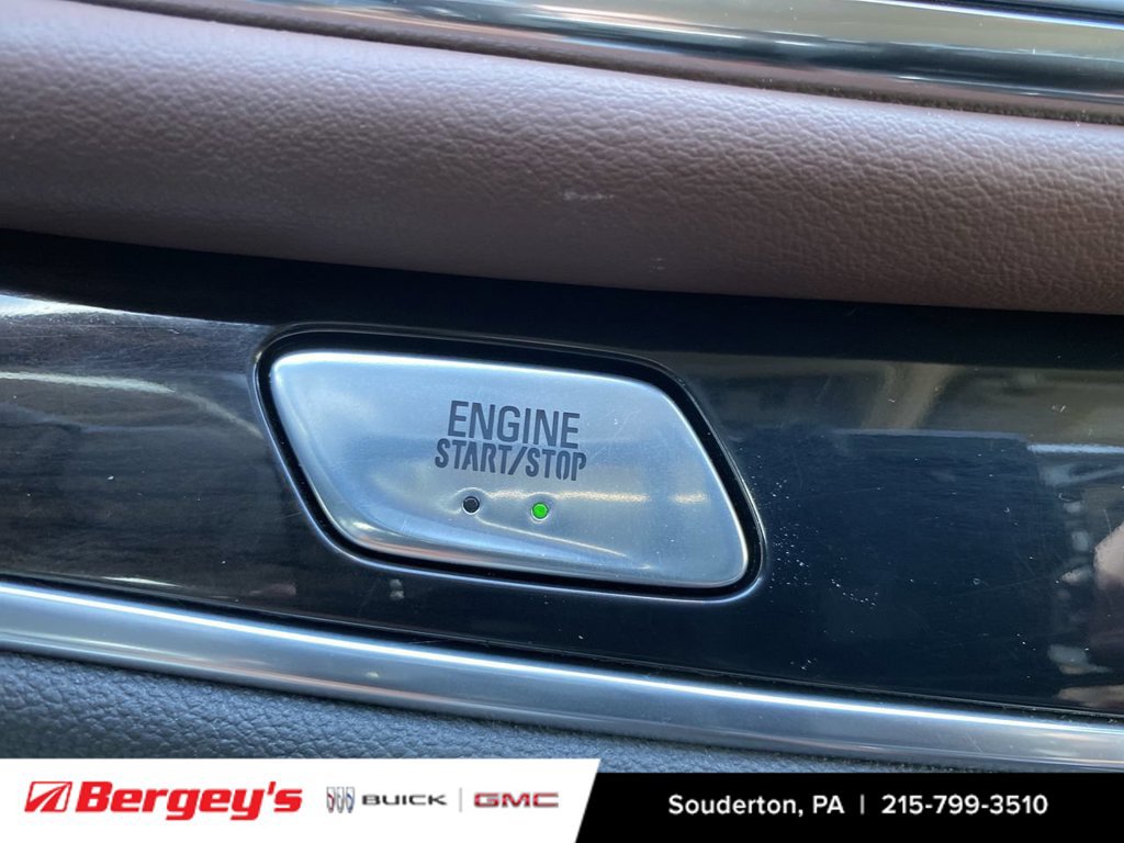 Used 2021 Buick Enclave Avenir w/ Avenir Technology Package AWD/4WD image 19