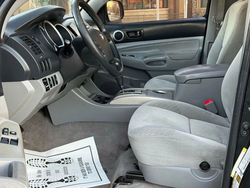 Used 2010 Toyota Tacoma 2WD Access Cab image 15