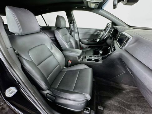Used 2022 Kia Sportage Nightfall Edition w/ Nighfall AWD Premium Package image 27