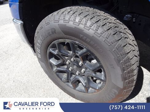 Used 2025 Ford F150 XL w/ Equipment Group 103A High AWD/4WD image 12