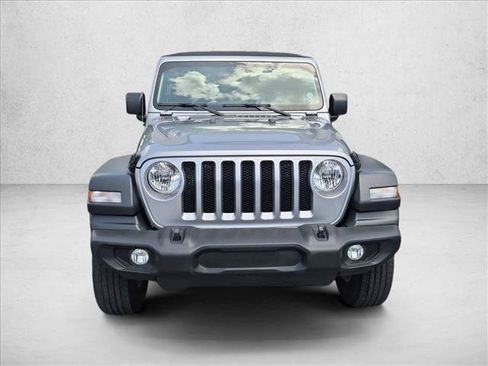Used 2019 Jeep Wrangler Unlimited Sport S AWD/4WD image 2