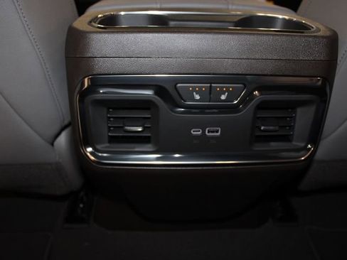 New 2026 GMC Sierra 1500 SLT w/ SLT Premium Plus Package image 24
