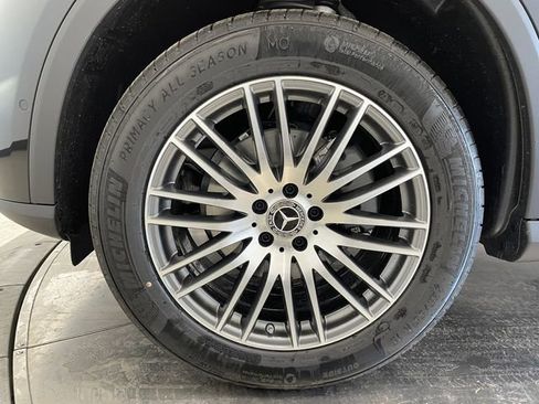New 2026 Mercedes-Benz GLC 300 image 10