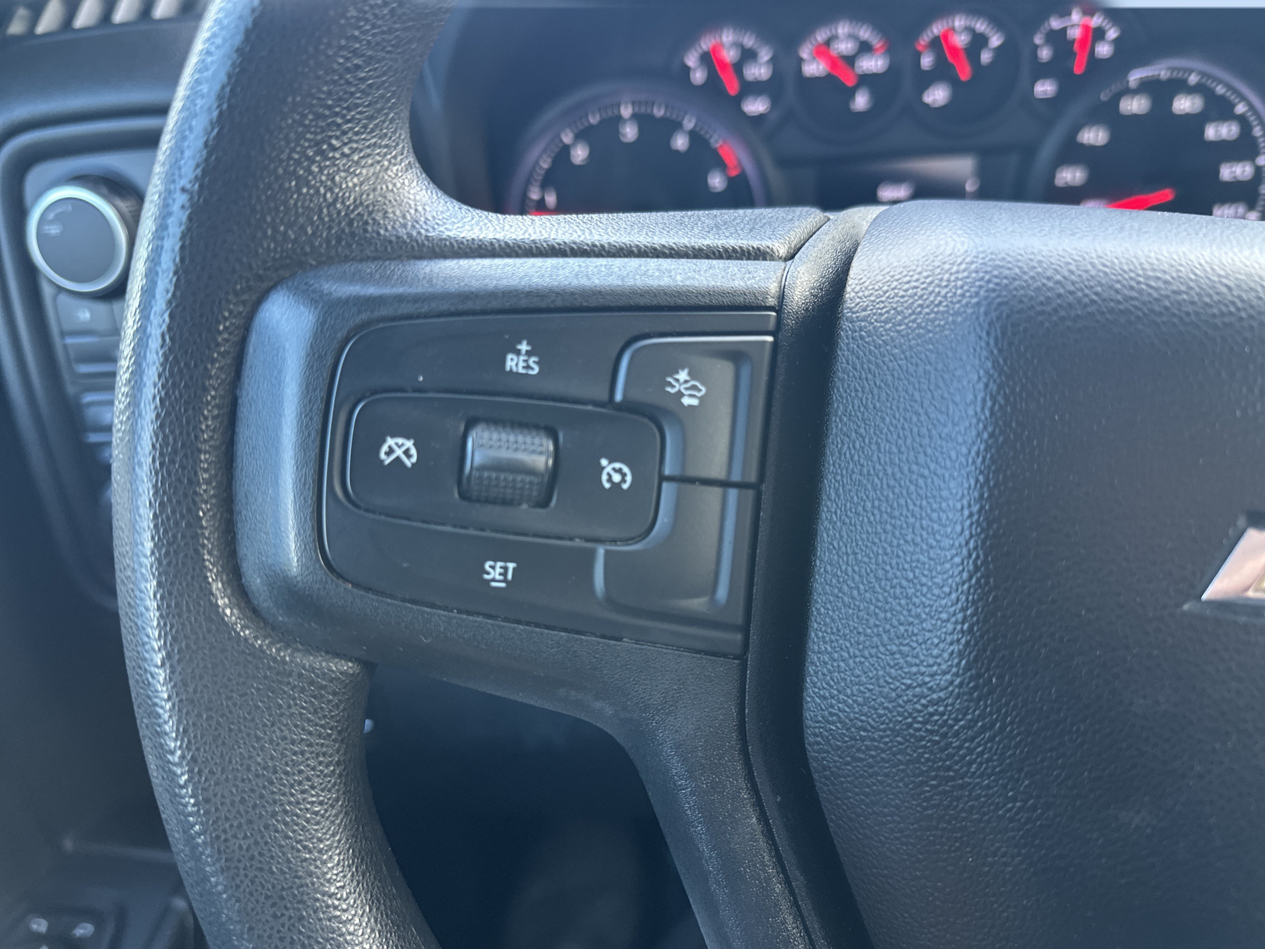 Certified 2024 Chevrolet Silverado 2500 Custom w/ Custom Value Package AWD/4WD image 17