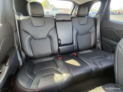 Used 2021 Jeep Cherokee Latitude Lux image 48