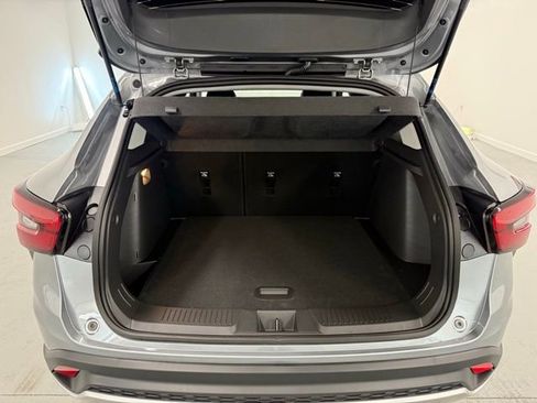 New 2026 Chevrolet Trax LT w/ LT Convenience Package image 8