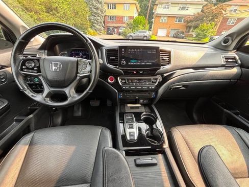 Used 2021 Honda Pilot Elite image 14