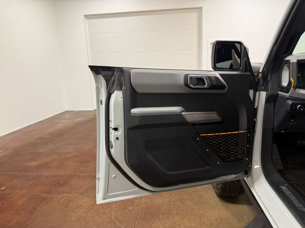Used 2023 Ford Bronco Badlands AWD/4WD image 55