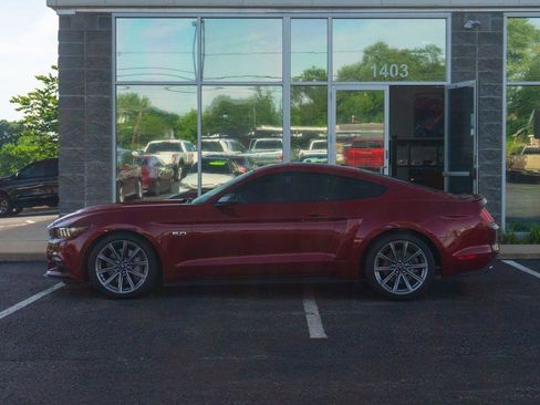 Used 2015 Ford Mustang GT Premium RWD image 5