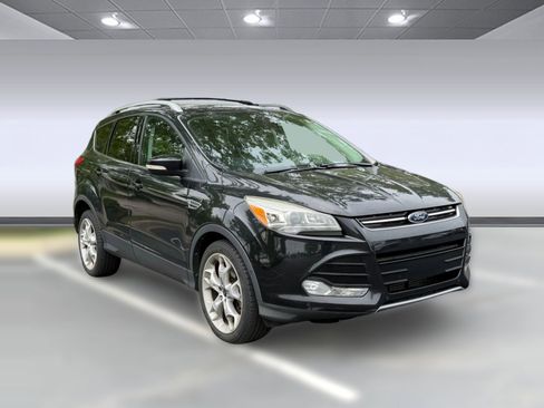 Used 2014 Ford Escape Titanium w/ Equipment Group 401A AWD/4WD image 5