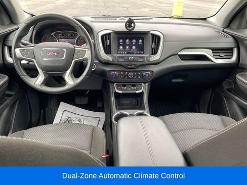 Used 2022 GMC Terrain SLE w/ Driver Convenience Package FWD image 5