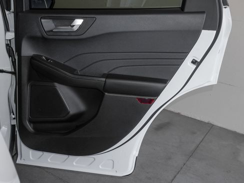 New 2026 Ford Escape ST-Line image 44