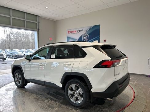 New 2025 Toyota RAV4 XLE image 4