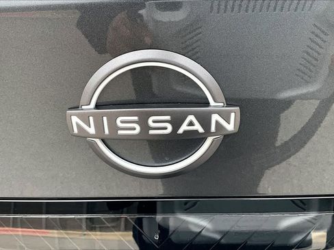 New 2026 Nissan Sentra SL image 8