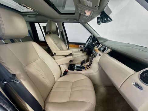 Used 2013 Land Rover LR4 HSE AWD/4WD image 30