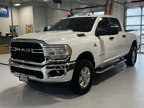 Used 2024 RAM 2500 Big Horn w/ Off Road Package image 6