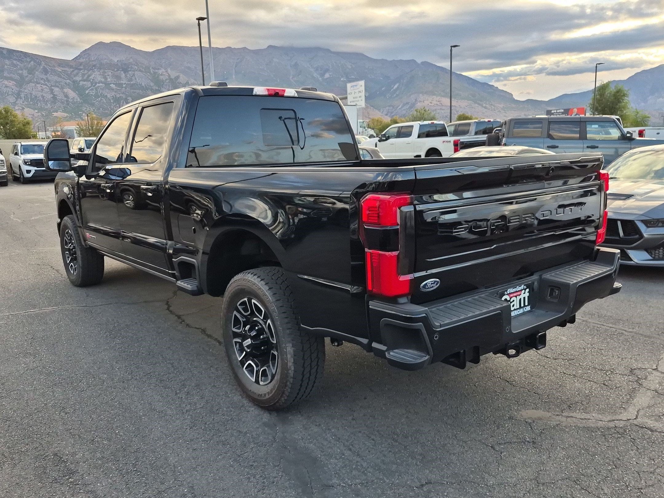 Used 2026 Ford F350 Platinum AWD/4WD image 8