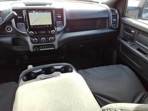 Used 2024 RAM 3500 Tradesman w/ Chrome Appearance Group image 13