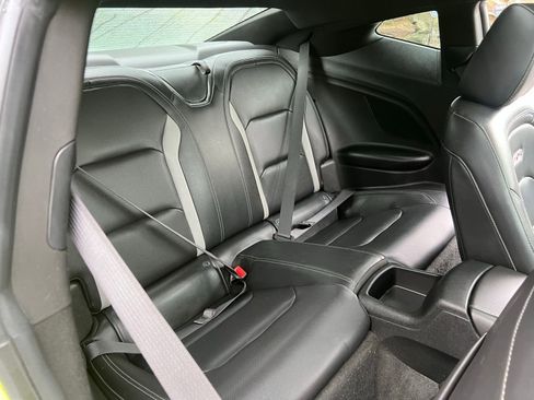 Used 2020 Chevrolet Camaro SS RWD image 30