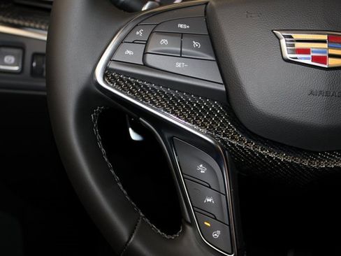 New 2026 Cadillac XT5 Sportv image 28