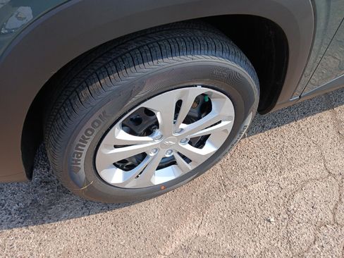 New 2026 Chevrolet Trax LS FWD image 9