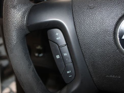 Used 2011 Chevrolet Express 3500 LT w/ LT Preferred Equipment Group image 11