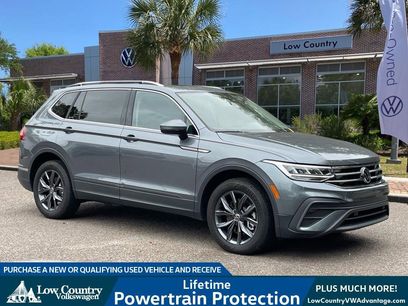 Used 2022 Volkswagen Tiguan SE w/ Panoramic Sunroof Package