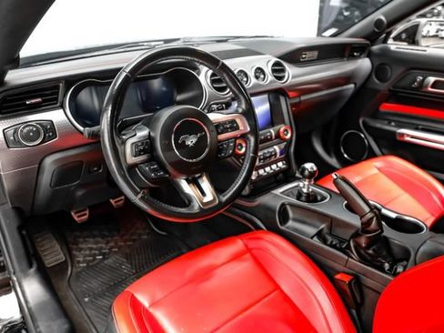 Used 2020 Ford Mustang GT Premium w/ GT Performance Package RWD image 3