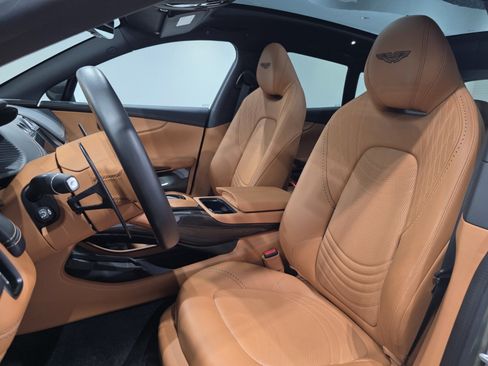 Used 2024 Aston Martin DBX 707 AWD/4WD image 12