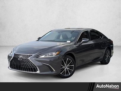 New 2025 Lexus ES 350 w/ Premium Package