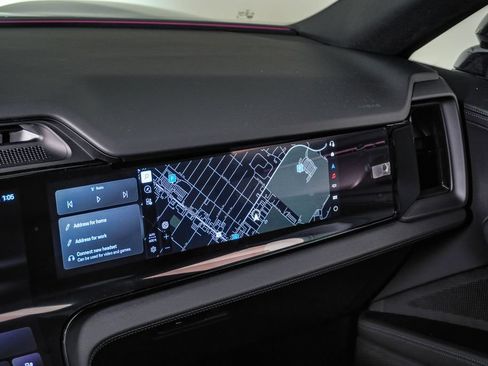 New 2026 Porsche Cayenne Electric AWD/4WD image 23