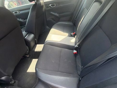 Used 2025 Honda Civic Sport image 4