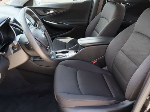 Used 2025 Chevrolet Malibu LT FWD image 21