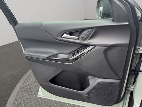 New 2026 Chevrolet Equinox LT image 27