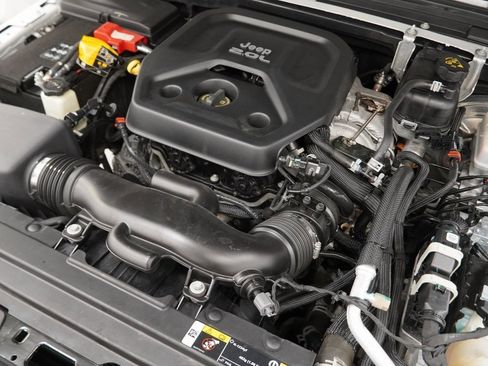 Certified 2022 Jeep Wrangler Unlimited Sahara image 51