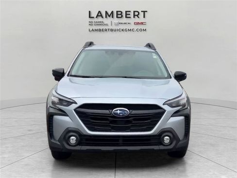 Used 2023 Subaru Outback Onyx Edition image 8
