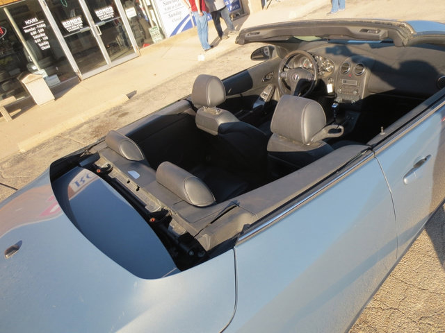 Used 2007 Pontiac G6 GT w/ Sport Package FWD image 13