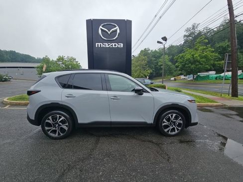 Certified 2026 MAZDA CX-5 Preferred AWD/4WD image 1