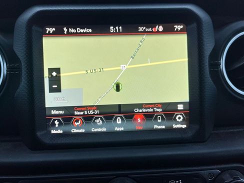 Used 2022 Jeep Wrangler Unlimited Sahara w/ Cold Weather Group image 21