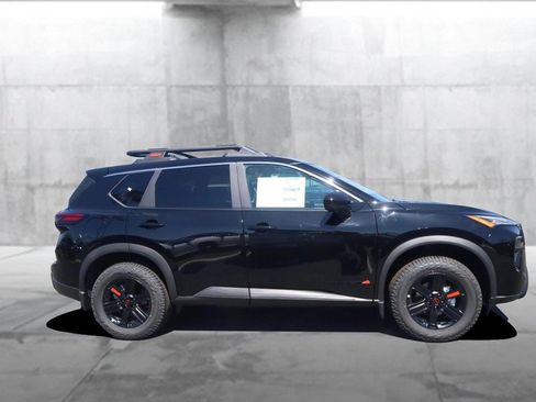 New 2026 Nissan Rogue SV image 5