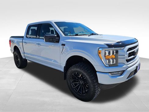 Used 2021 Ford F150 XLT w/ Equipment Group 302A High AWD/4WD image 4