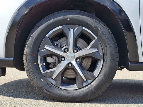 Used 2023 Honda HR-V EX-L image 9